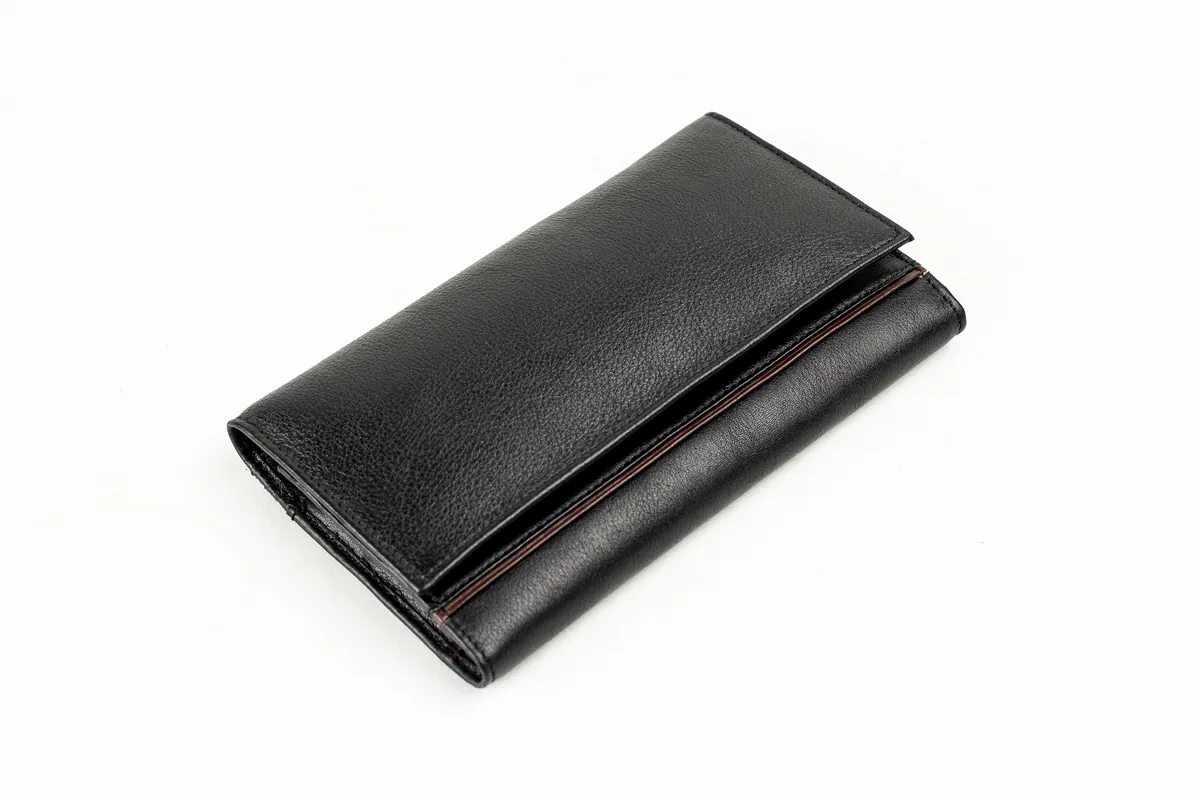 Loretta Multi-Slot Leather Ladies Purse/Clutch